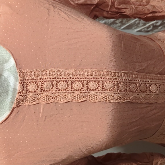 Maple & Cliff blush prairie style dress with crochet lace trim - Picture 2 of 8